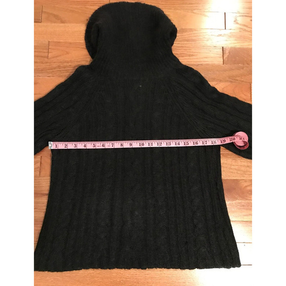 Garnet Hill Black Turtleneck Cable Knit Kid Mohair Wool Sweater - Size Medium - Picture 4 of 9